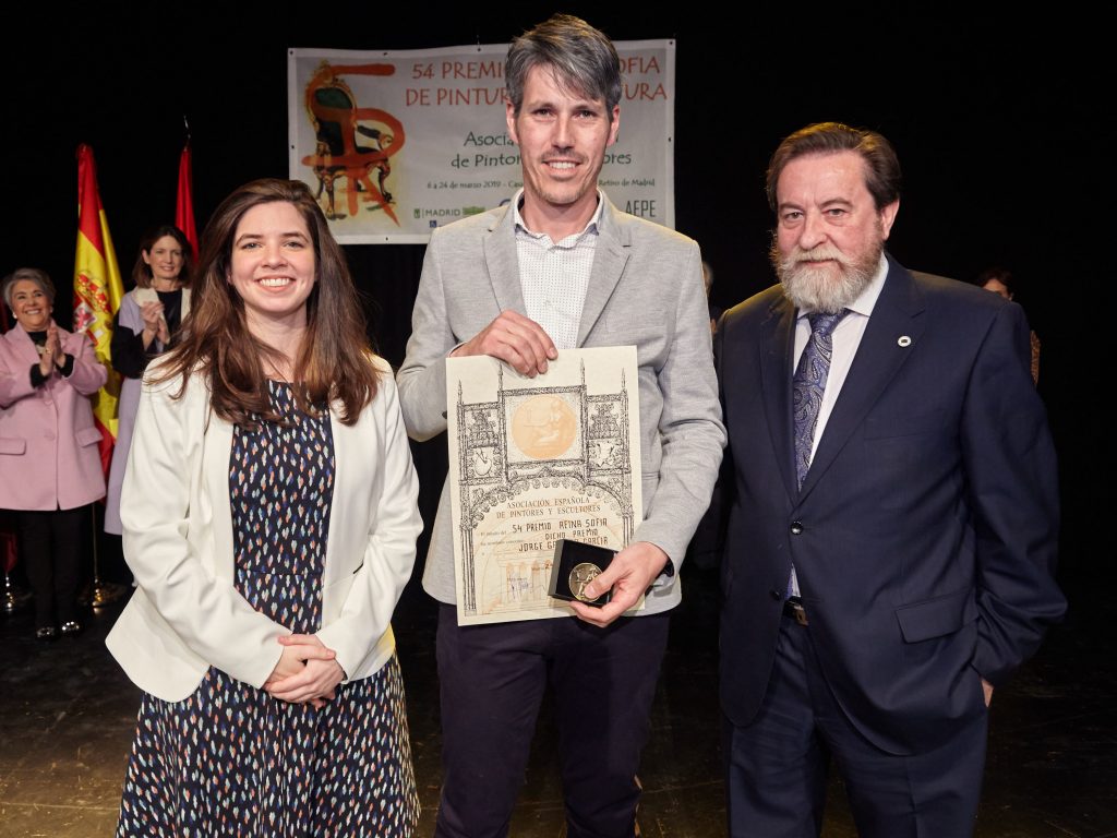 Jorge Gallego García con el  Presidente de la Asociación Española de Pintores y Escultores, José Gabriel Astudillo López 