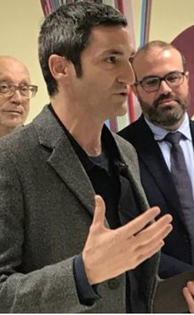 Pulsa para ampliar Entrega del primer premio a José Piñar