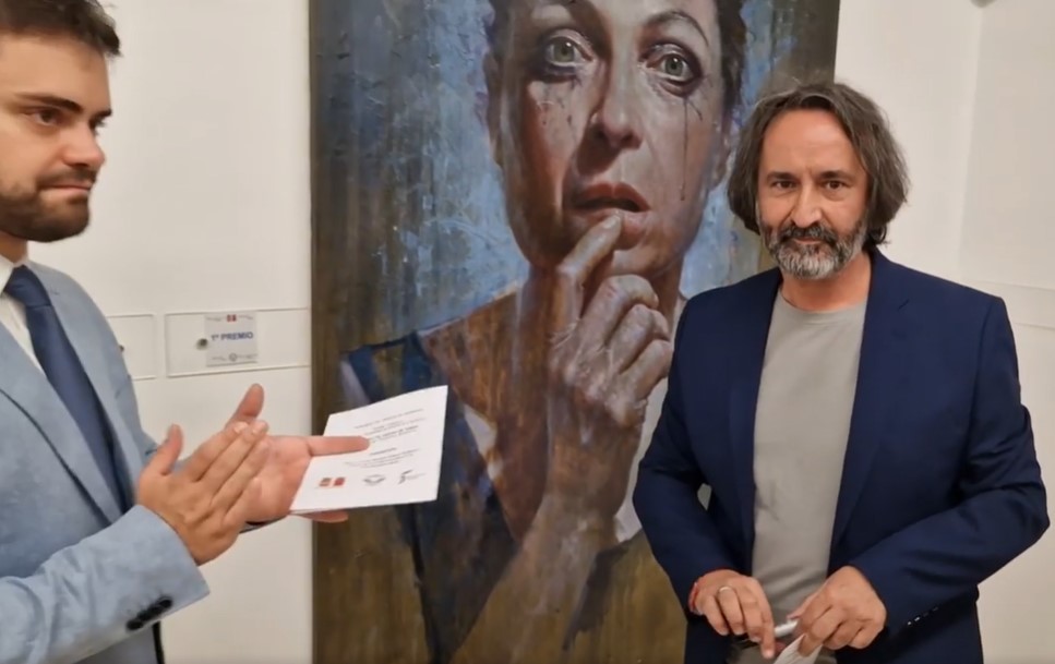 Pulsa para ampliar Entrega del 1º premio a Rafael Cervantes Gallardo