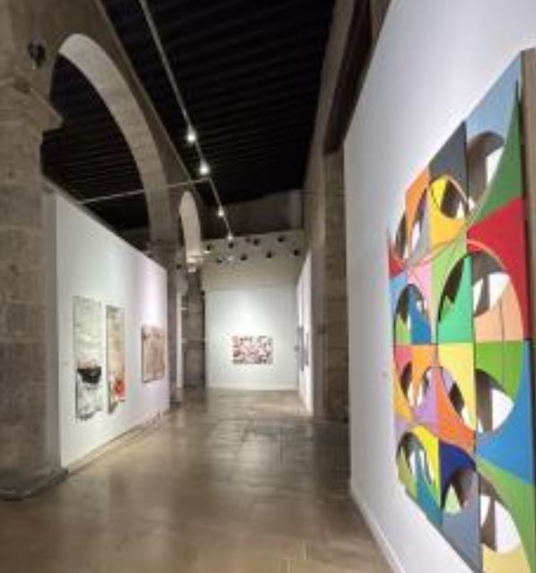 El Almudí expone las obras de los Premios de Pintura de la Universidad de Murcia