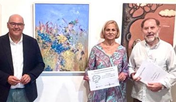 1º premio María Fernández Ruiz con Evaristo Guerra a su izquierda 