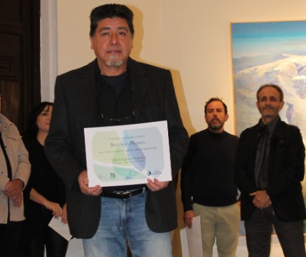 Pulsa para ampliar Entrega del 2º premio a Ulises Sagredo Maureria