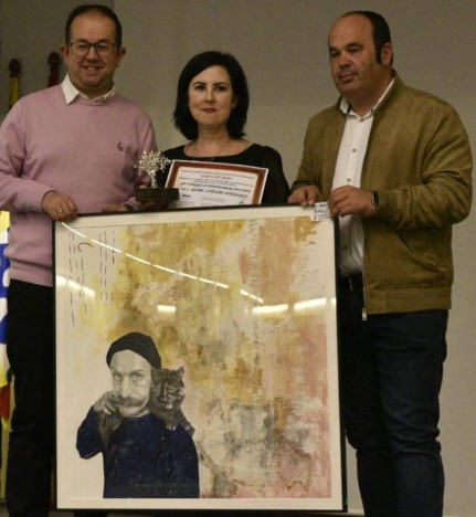 Entrega del segundo de los primeros premios a Gema Lopesino
