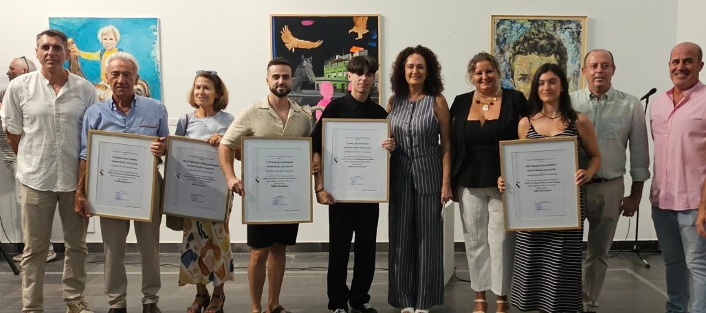 Pulsa para ampliar Premiados en las Categoría Profesional y Aficionado