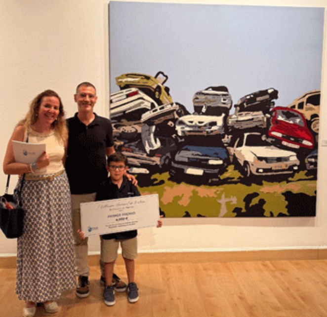 El 1º premio Roberto Martínez Rodrigo con su familia
