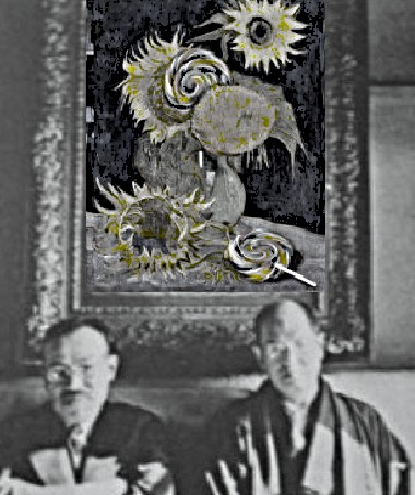 Pulsa para ampliar Foto de un catálogo donde puede verse a Koyata Yamamoto junto a la obra de Van Gogh =Jarrón con cinco girasoles y dos piruletas=