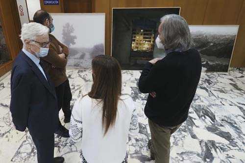 por-segunda-vez-guillermo-sedano-gana-el-xxi-certamen-de-pintura-acor-castilla-y-leon-en-valladolid